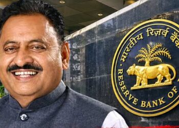 सहकार मंत्री बाबासाहेब पाटलांवर RBIची कारवाई; संचालकपदावरून थेट अपात्र
