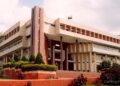 कुलगुरूंच्या उदासीनतेमुळे स्व.बाळासाहेब ठाकरे पत्रकारिता केंद्राचे काम रखडले