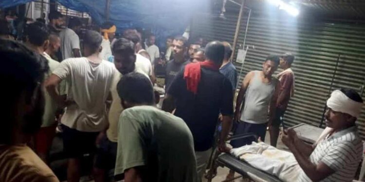 बिहारमध्ये गंगा नदीत नाव उलटून १३ मुलांचा मृत्यू; श्राद्धाच्या कार्यक्रमाला जाताना काळाचा घाला