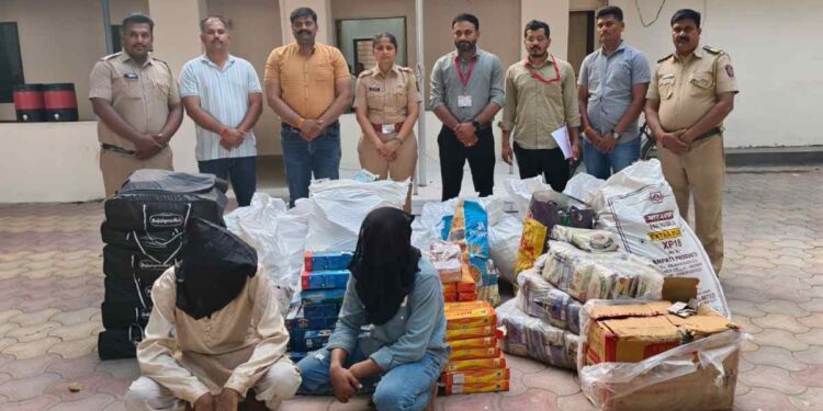अपघाताने फुटले गुटखा तस्करांचे बिंग! अपघातग्रस्त कारमधून लाखोंचा गुटखा जप्त